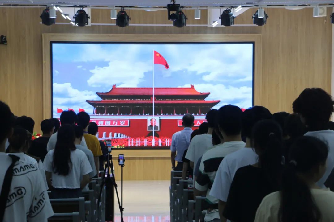12.jpg 图片